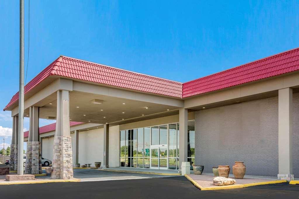 Baymont By Wyndham Oklahoma City Bricktown Exterior photo